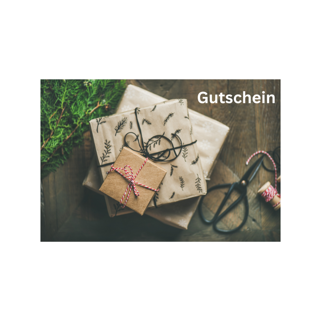 3 verpackte Geschenkte mit Schere und