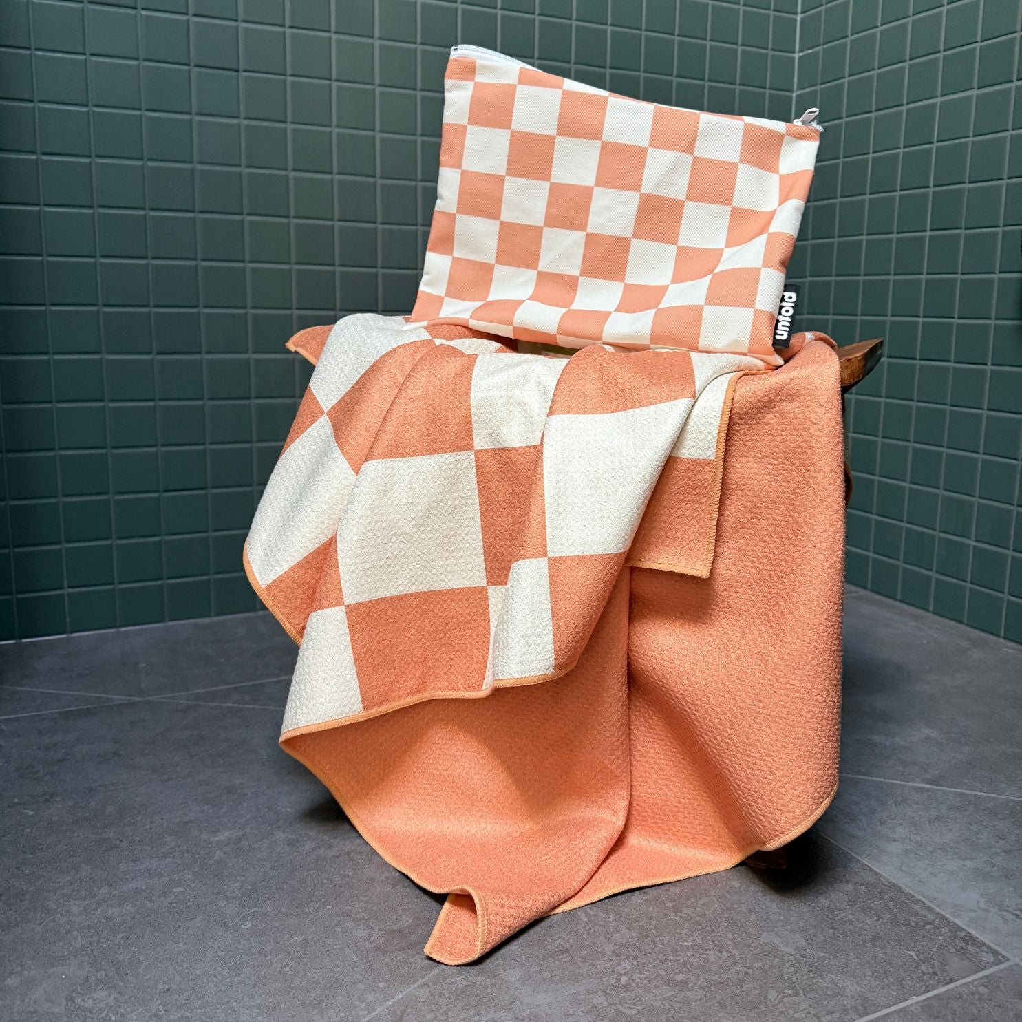 Reisehandtuch 180x90cm groß, schnelltrocknend & recycelt