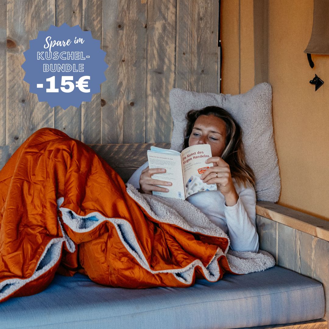 Cosy bundle