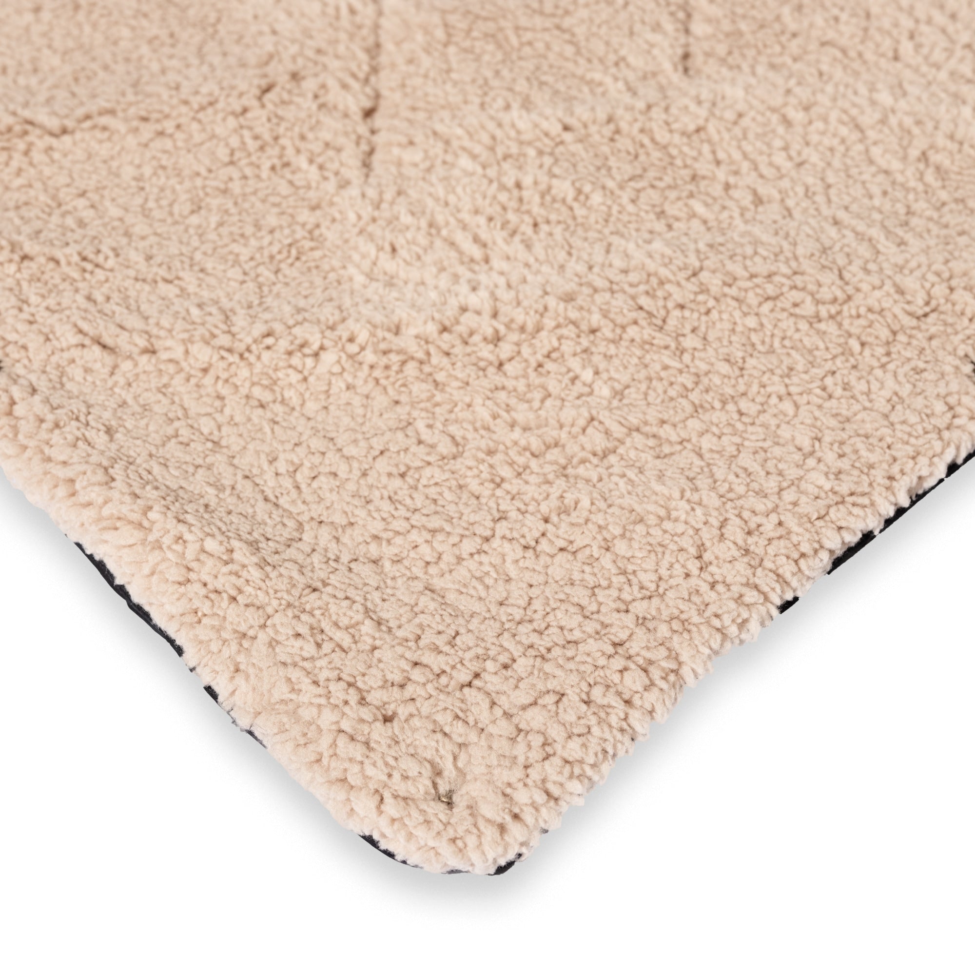 Sherpa-Kuscheldecke für draußen & drinnen von UNFOLD: Detailansicht