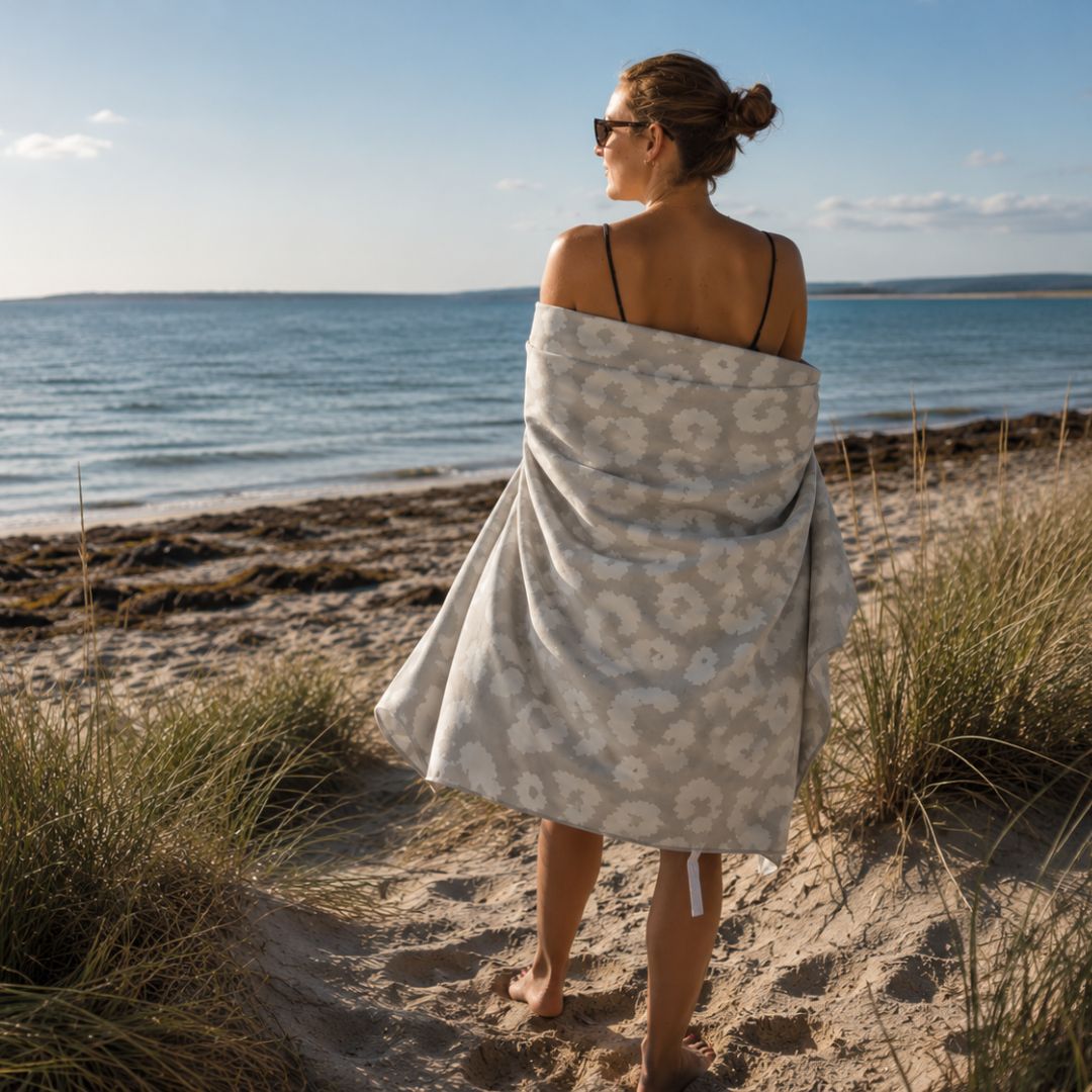 Travel towel 180x90cm, quick-drying &amp; recycled